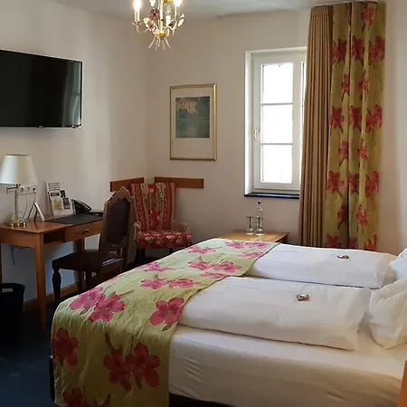 贝尔斯坦旅馆 招待所 3*