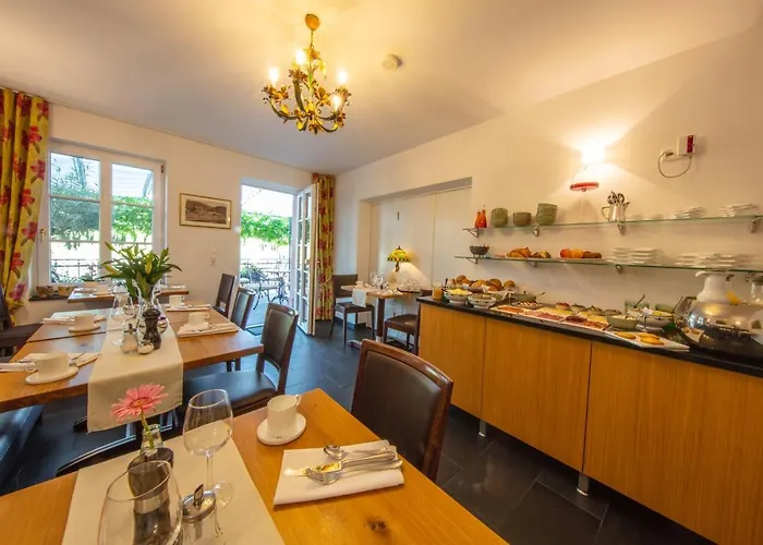 Πανσιόν Villa Beilstein 3*